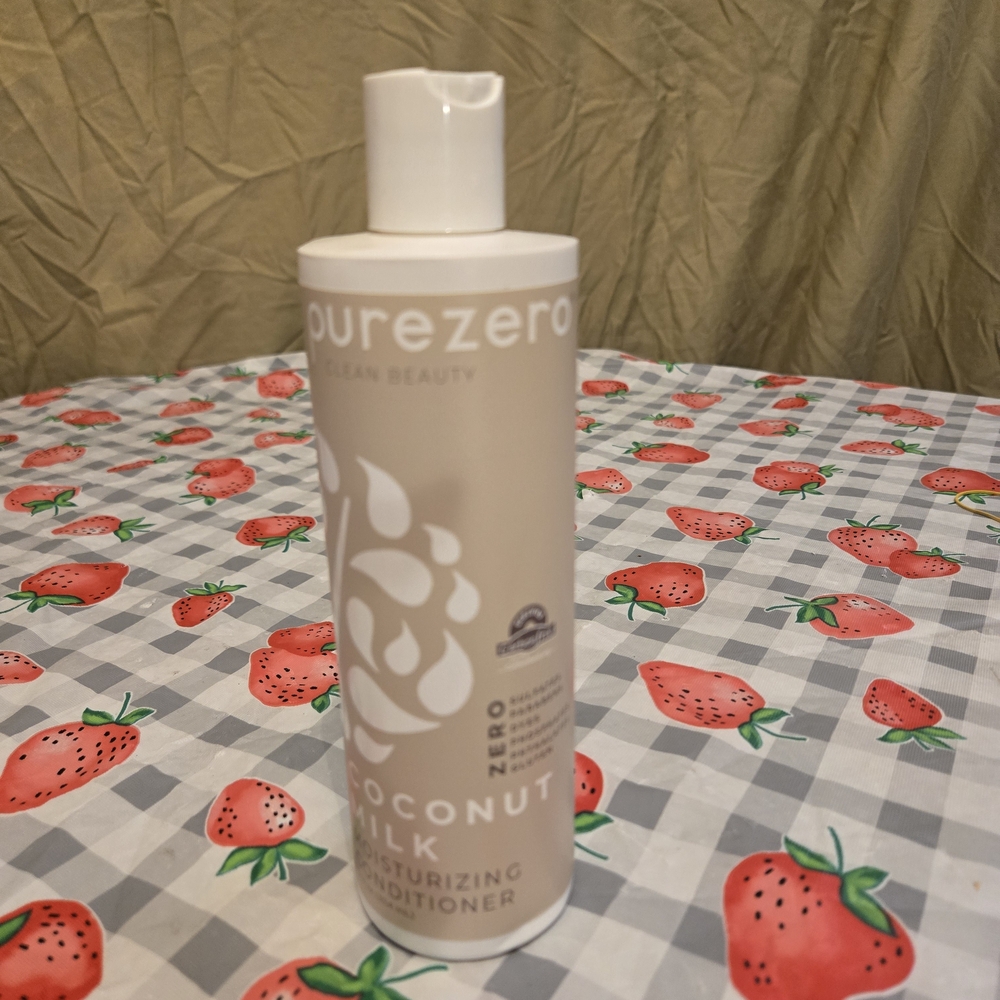 Purezero ~Natural Hair Care ~Coconut Milk Moisturizing Conditioner ~12 Fl Oz